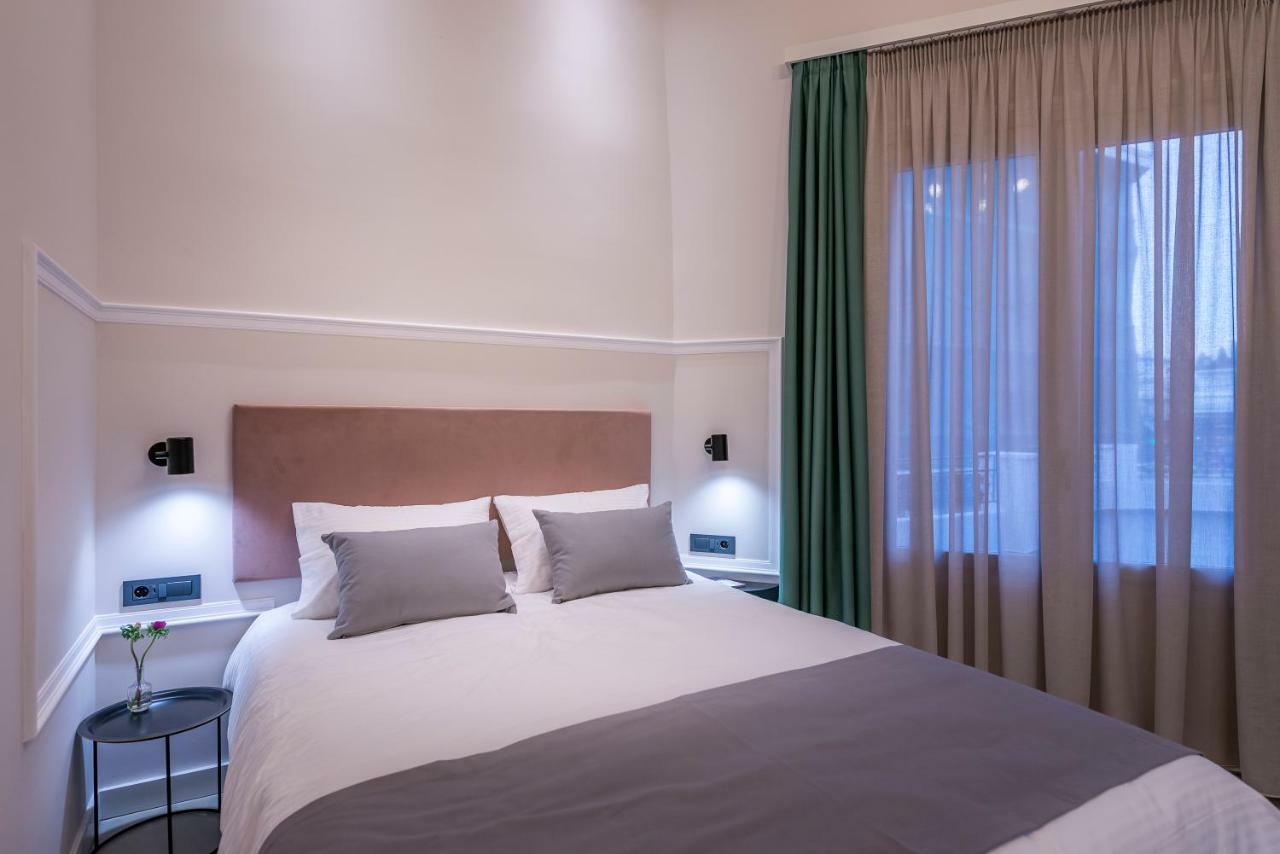 Lestel Boutique Suites ナフプリオ エクステリア 写真
