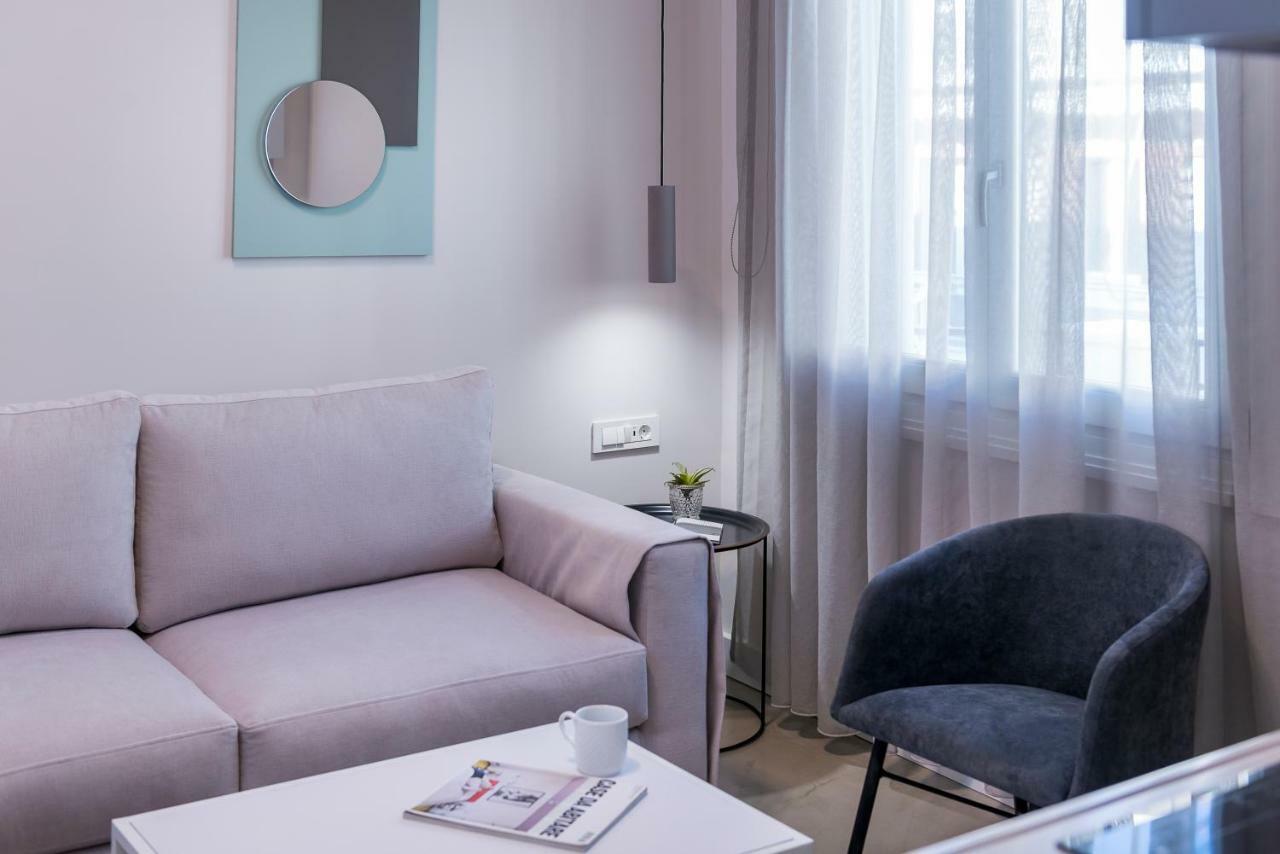 Lestel Boutique Suites ナフプリオ エクステリア 写真