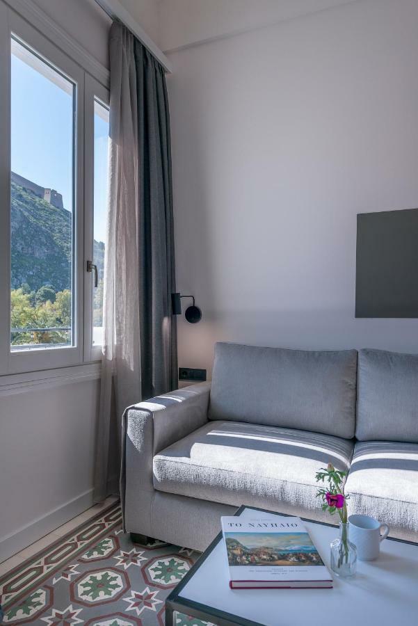 Lestel Boutique Suites ナフプリオ エクステリア 写真