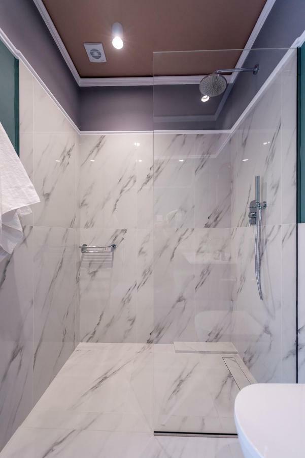 Lestel Boutique Suites ナフプリオ エクステリア 写真